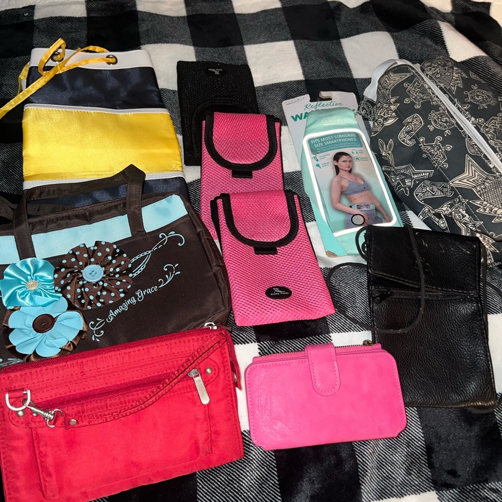 Assorted Purses / Accessories Bundle